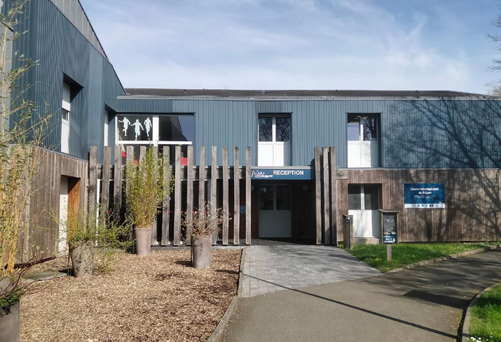 Centre International De Sejour Pansiyon Laval  Dış mekan fotoğraf