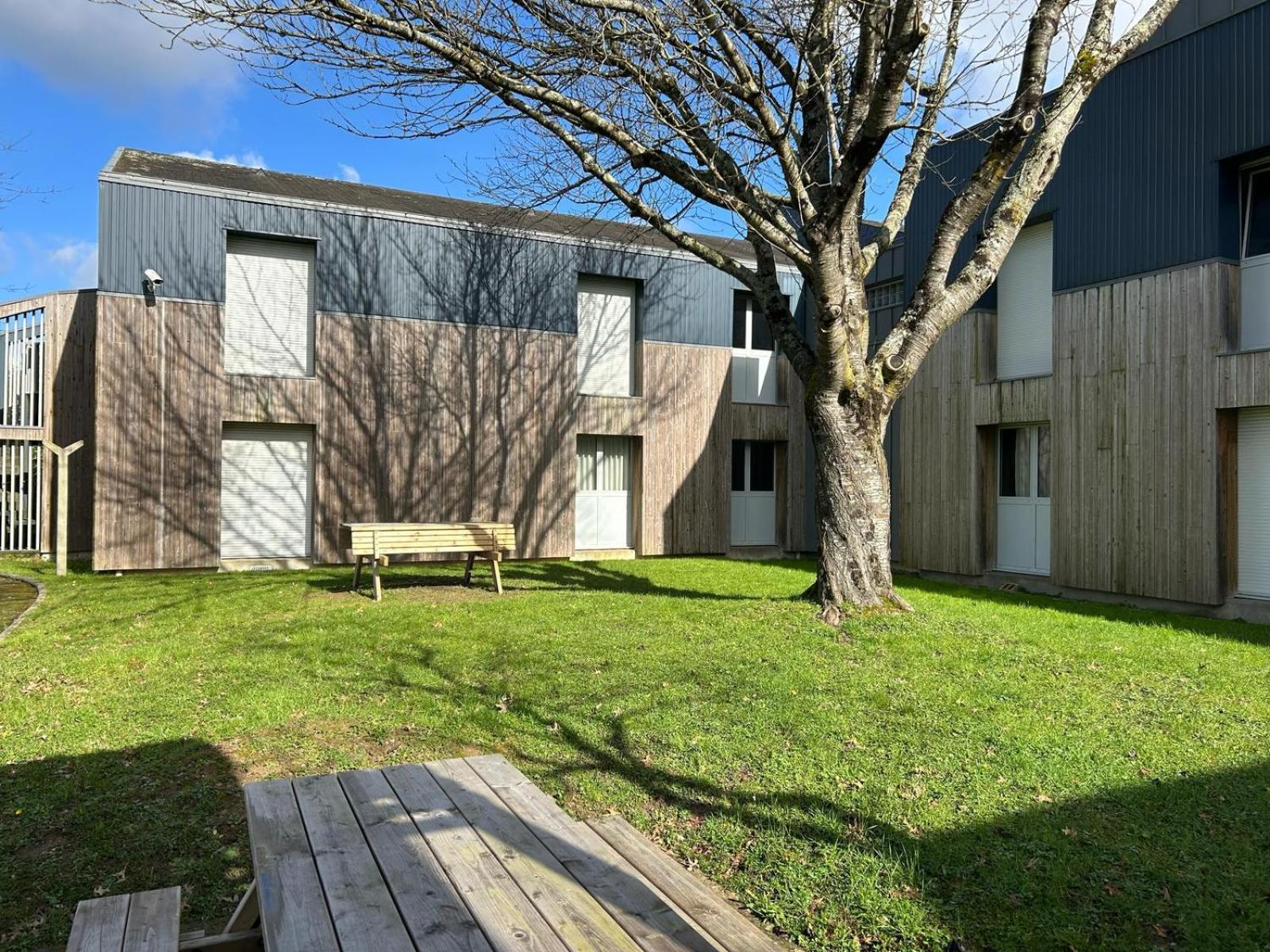 Centre International De Sejour Pansiyon Laval  Dış mekan fotoğraf